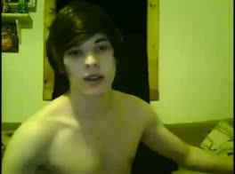 gay boy cums in mouth